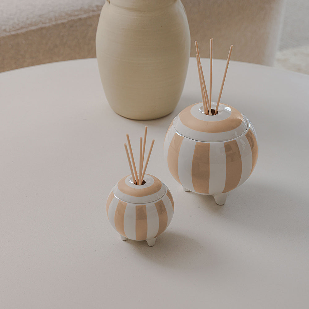 Patchouli, Pear & Oud Ceramic Diffuser 350ml | Moss St. Fragrances